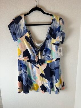 NWT Torrid  Navy Multicolor Abstract Tie-Front V-Neck Tunic peplum 2x
